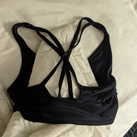 Booty By Brabants Smooth Black Unlined Bra Top with Criss Cross Strap One Size - Picture 10 of 10